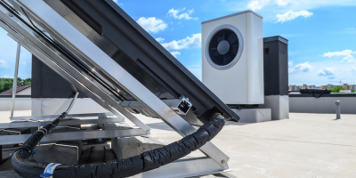 heat-pump-and-solar-collector-on-the-roof-2023-11-27-04-59-30 Urh. TomsonDima web heat-pump-and-solar-collector-on-the-roof-2023-11-27-04-59-30 Urh. TomsonDima web